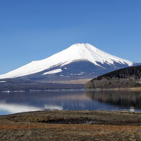 Sugakuso Hotel Yamanakako Buitenkant foto