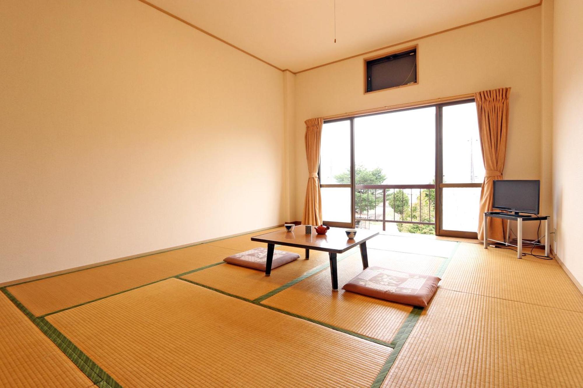 Sugakuso Hotel Yamanakako Buitenkant foto