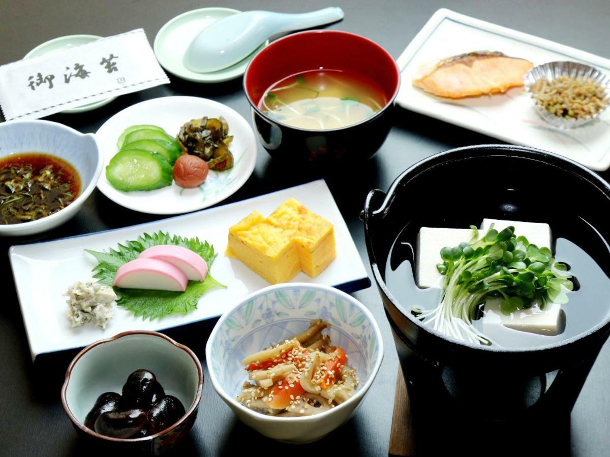 Sugakuso Hotel Yamanakako Buitenkant foto